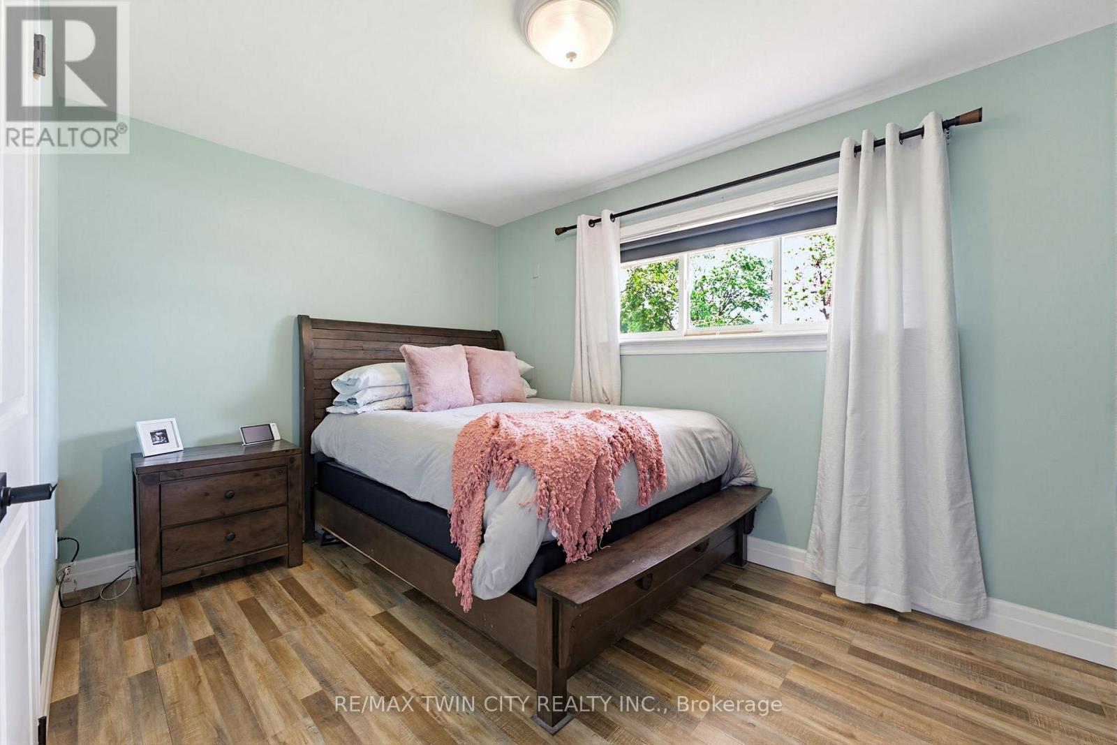 1681 Severn Avenue, Cambridge, Ontario  N3H 2R6 - Photo 10 - X13221130
