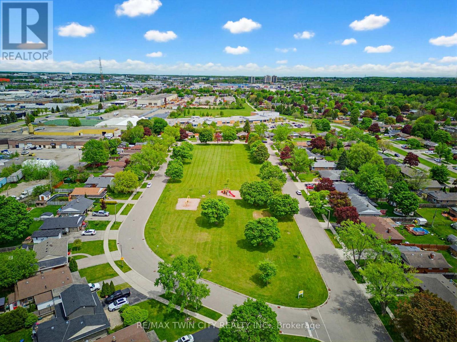 1681 Severn Avenue, Cambridge, Ontario  N3H 2R6 - Photo 27 - X13221130