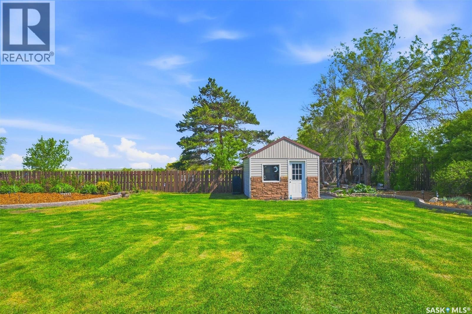 503 3rd Street, Dundurn, Saskatchewan  S0K 1K0 - Photo 47 - SK037719