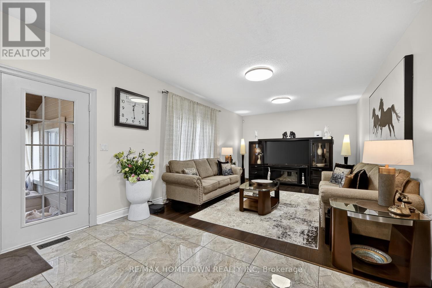 1020 Crestwood Drive, Brockville, Ontario  K6V 7N1 - Photo 17 - X13221246