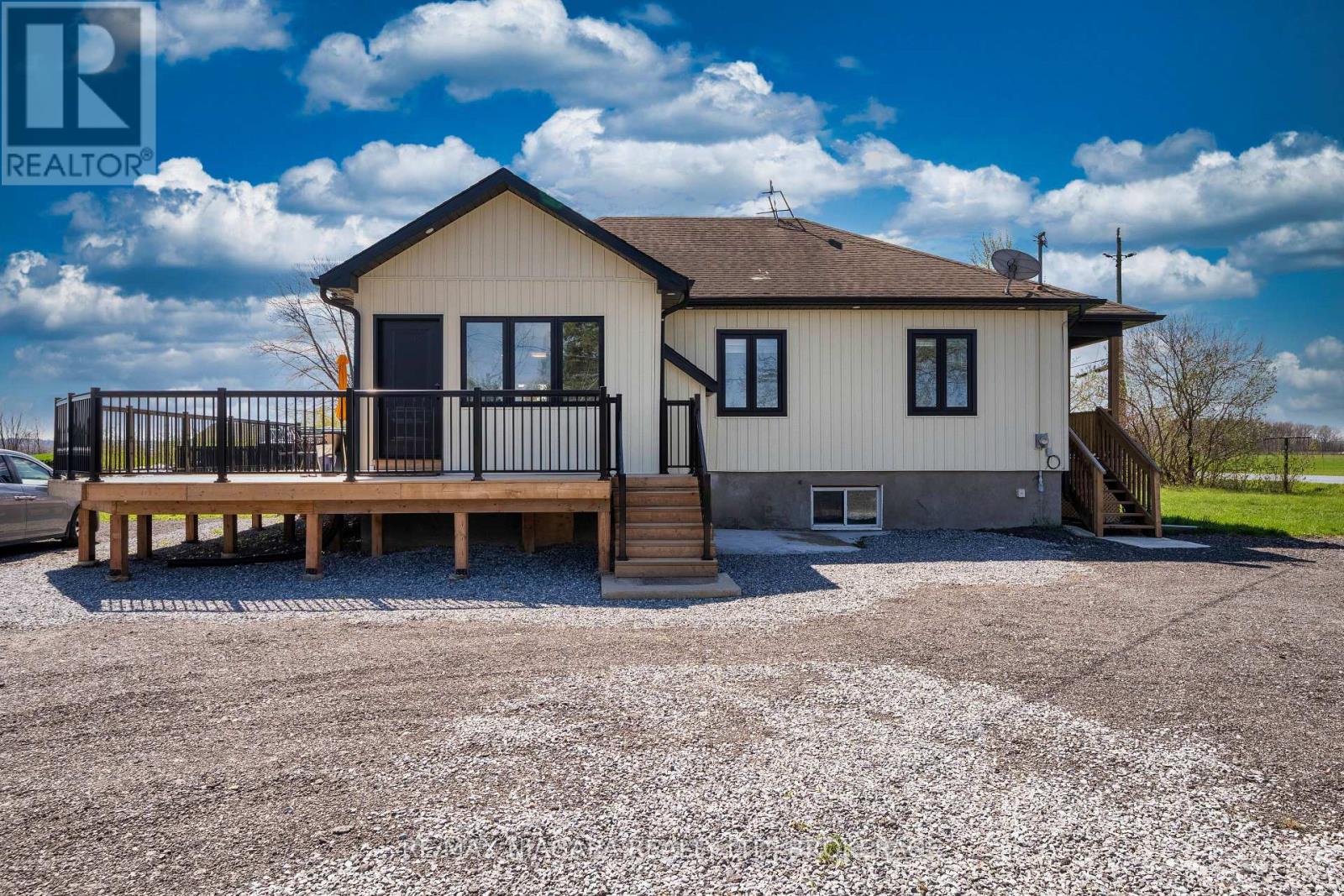 1209 Line 3 Road, Niagara-On-The-Lake (River), Ontario  L0S 1J0 - Photo 2 - X13221422