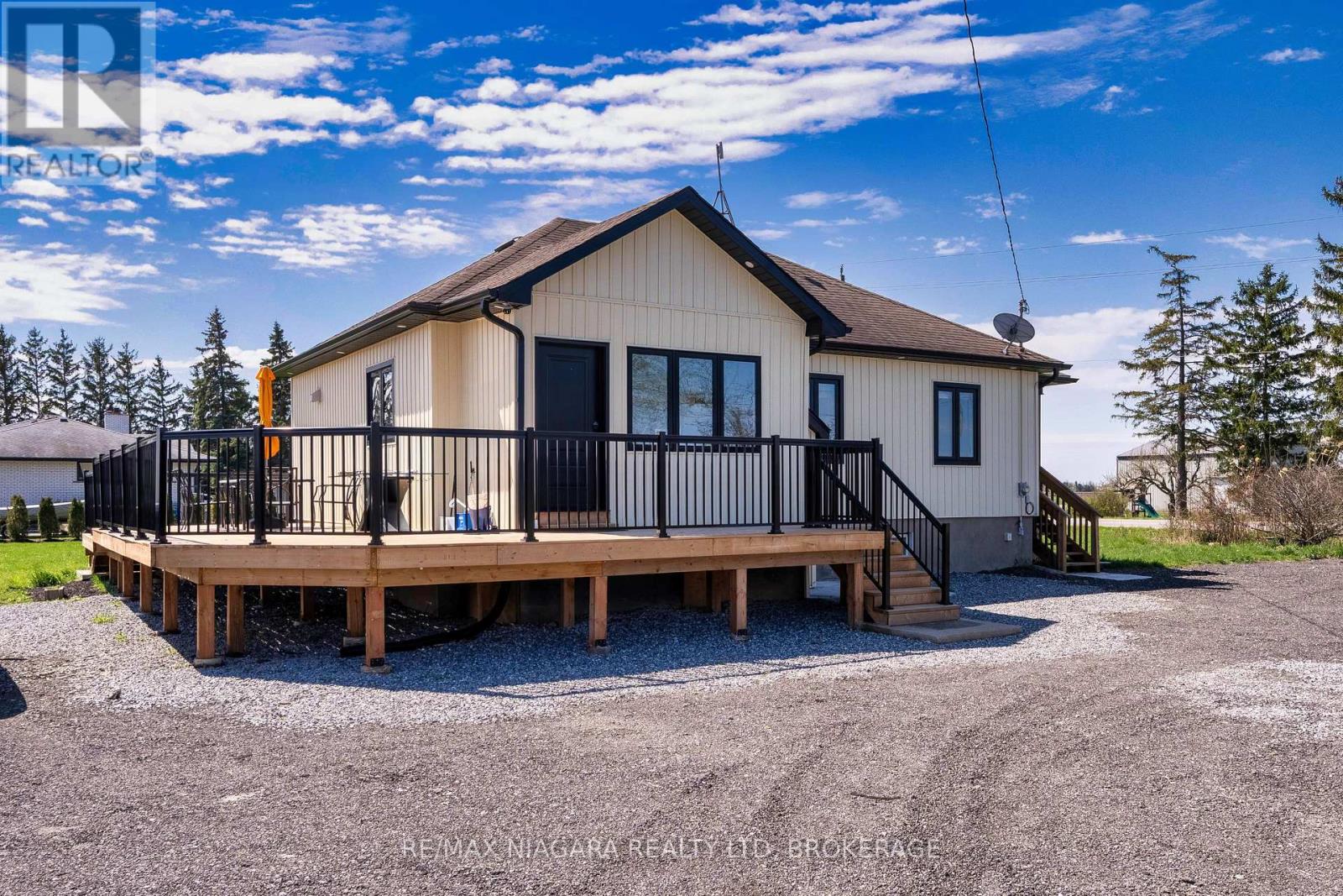 1209 Line 3 Road, Niagara-On-The-Lake (River), Ontario  L0S 1J0 - Photo 5 - X13221422