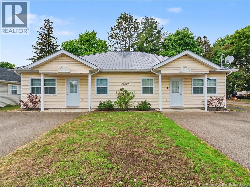 150 Union Street, Woodstock, New Brunswick  E7M 2X2 - Photo 1 - NB140776