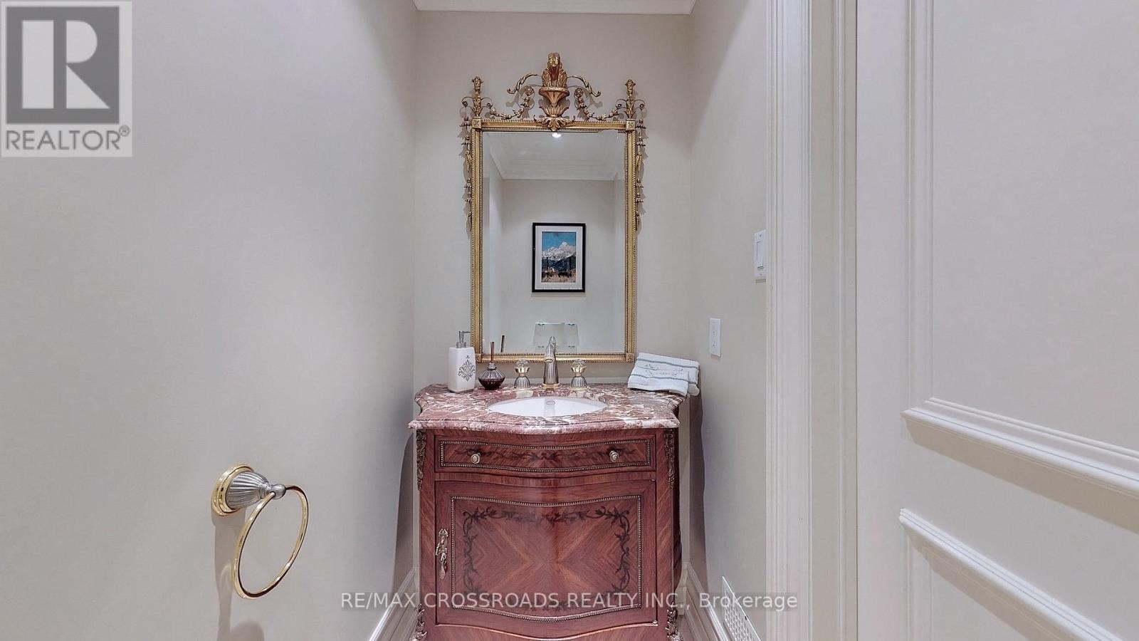 9 Daleberry Place, Toronto, Ontario  M3B 2A5 - Photo 14 - C13221178