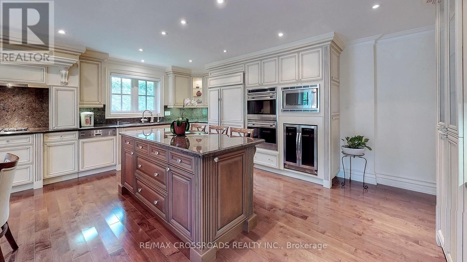 9 Daleberry Place, Toronto, Ontario  M3B 2A5 - Photo 23 - C13221178