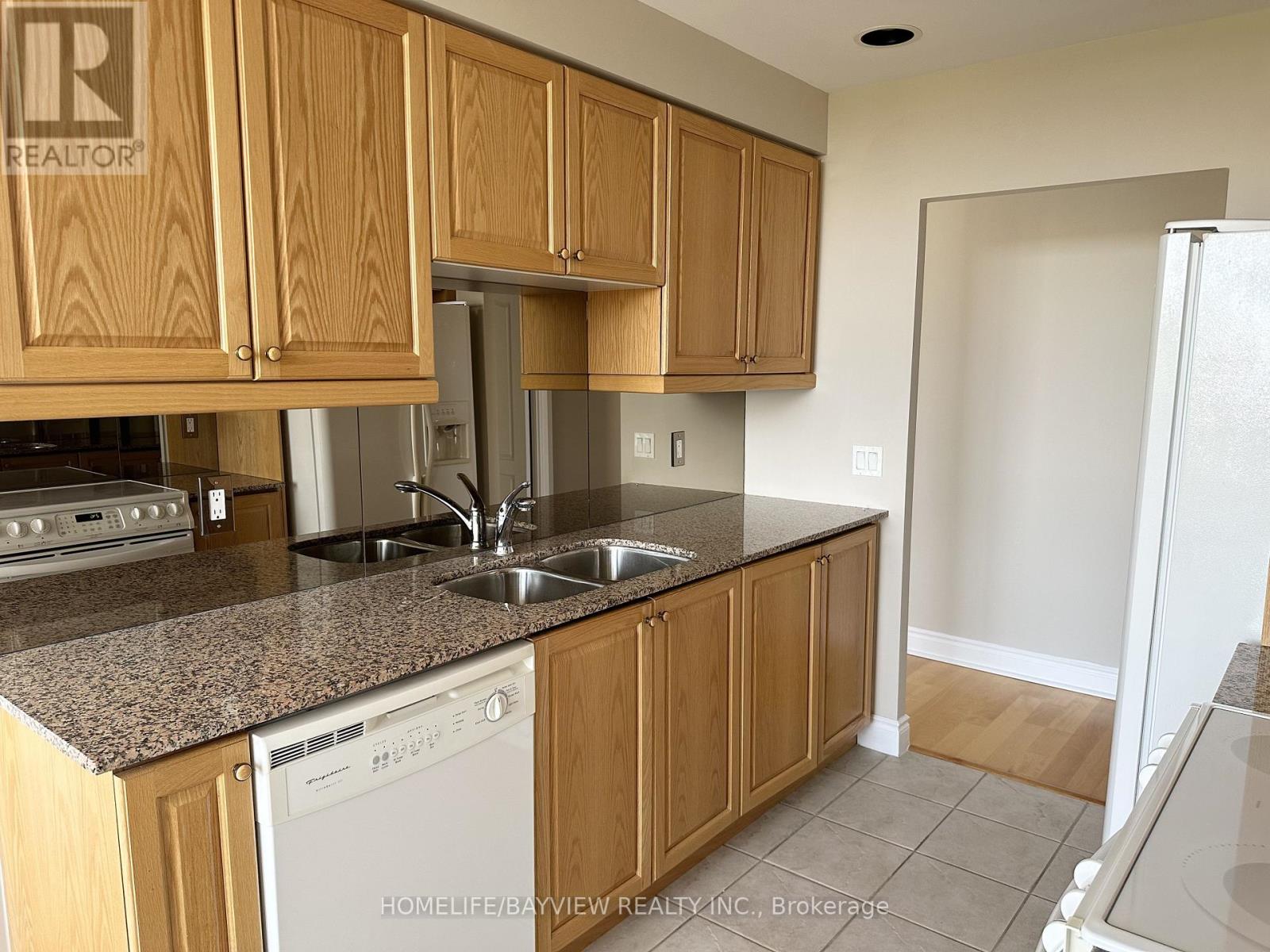 706 - 1101 Leslie Street, Toronto, Ontario  M3C 4G3 - Photo 10 - C13221202