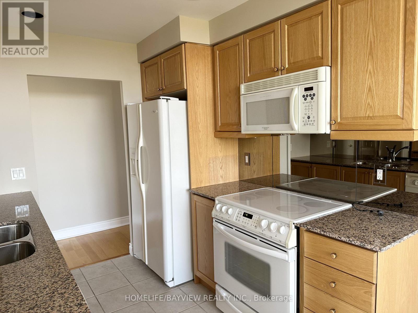 706 - 1101 Leslie Street, Toronto, Ontario  M3C 4G3 - Photo 11 - C13221202