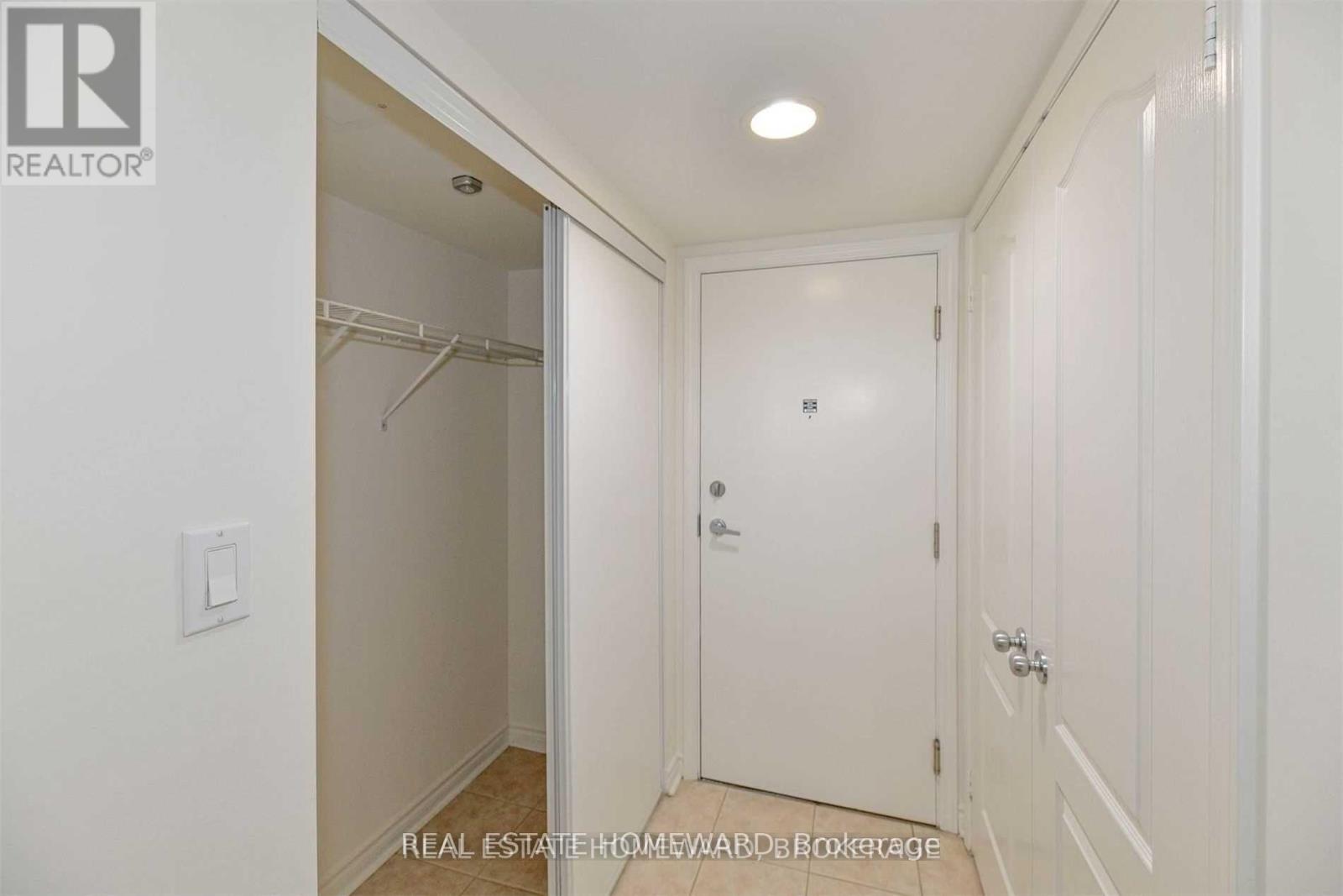 504 - 1 Rean Drive, Toronto, Ontario  M2K 3C1 - Photo 5 - C13221216