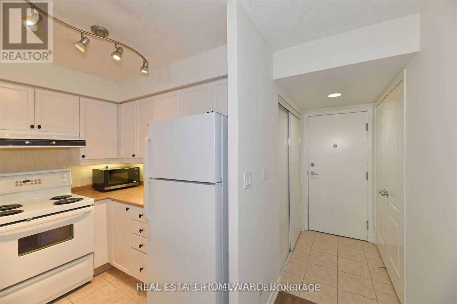 504 - 1 Rean Drive, Toronto, Ontario  M2K 3C1 - Photo 7 - C13221216