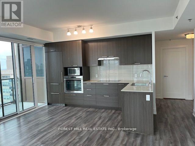 2403 - 310 Tweedsmuir Avenue, Toronto, Ontario  M5P 2Y2 - Photo 6 - C13221432