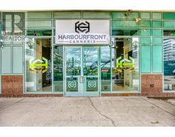 10 YONGE STREET, Toronto, Ontario
