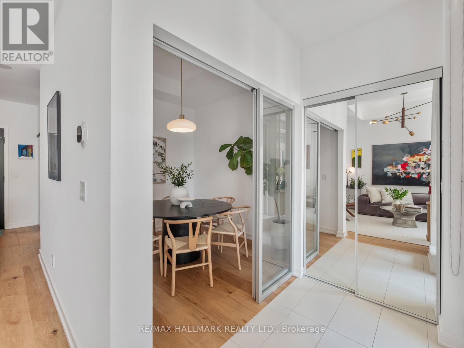 130 St David Street, Toronto, Ontario  M5A 0C2 - Photo 4 - C13221474