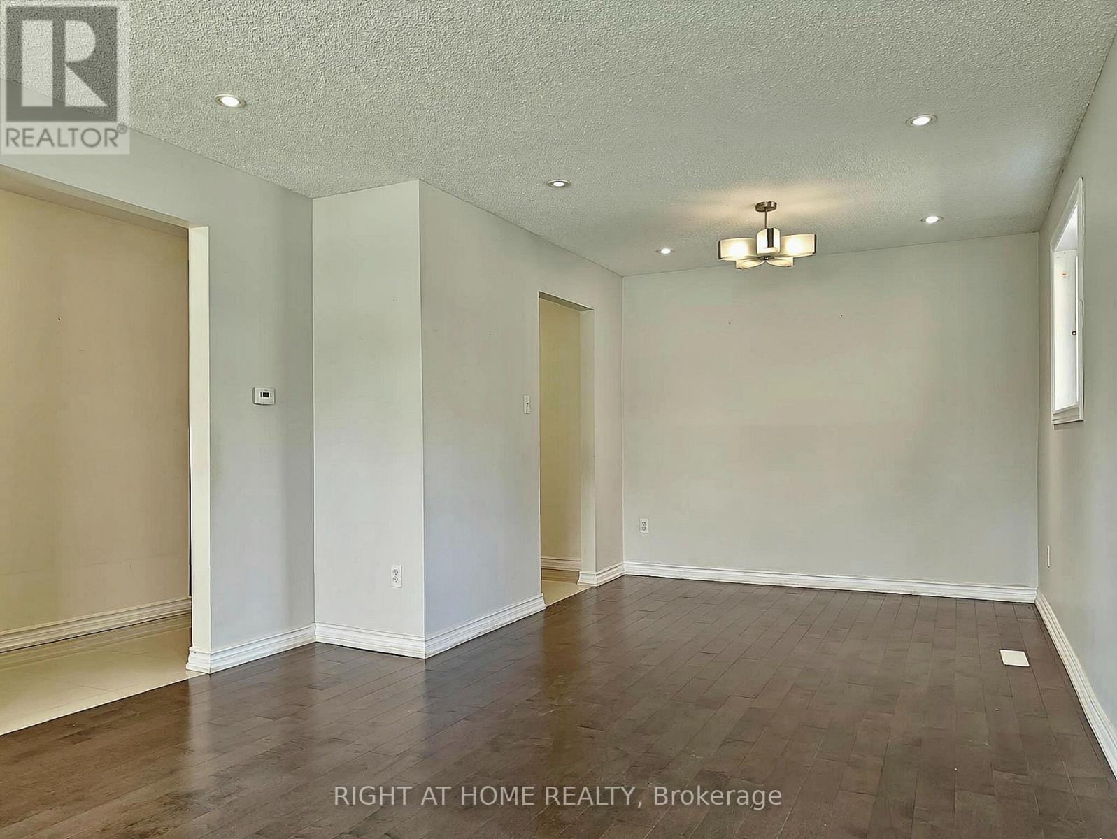 182 Mcnicoll Avenue, Toronto, Ontario  M2N 3K7 - Photo 5 - C13221592