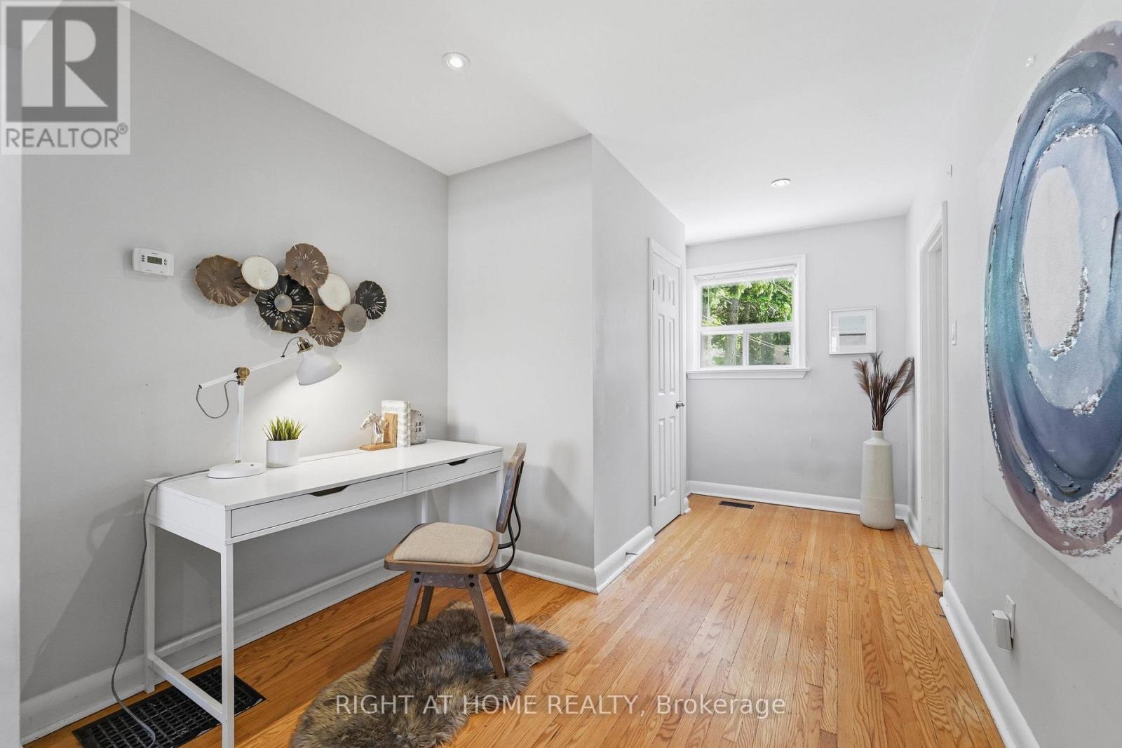 615 Pharmacy Avenue, Toronto, Ontario  M1L 3H1 - Photo 10 - E13221378