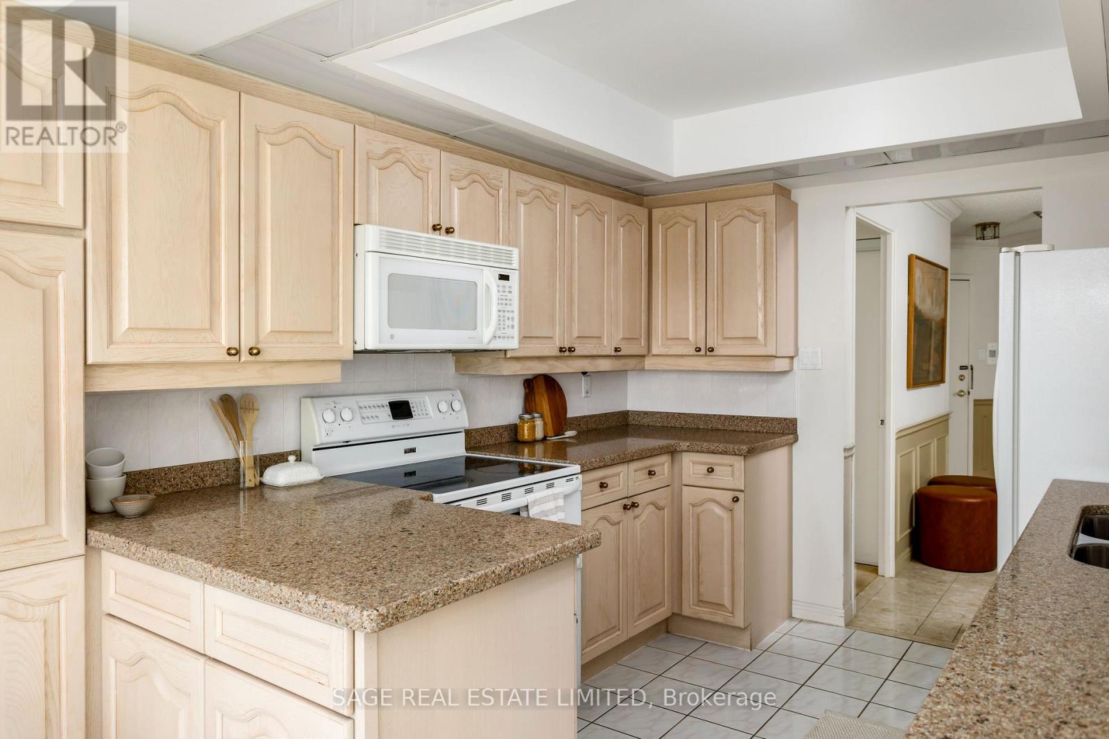 525 - 10 Guildwood Parkway, Toronto, Ontario M1E 5B5 - Photo 19 - E13221394