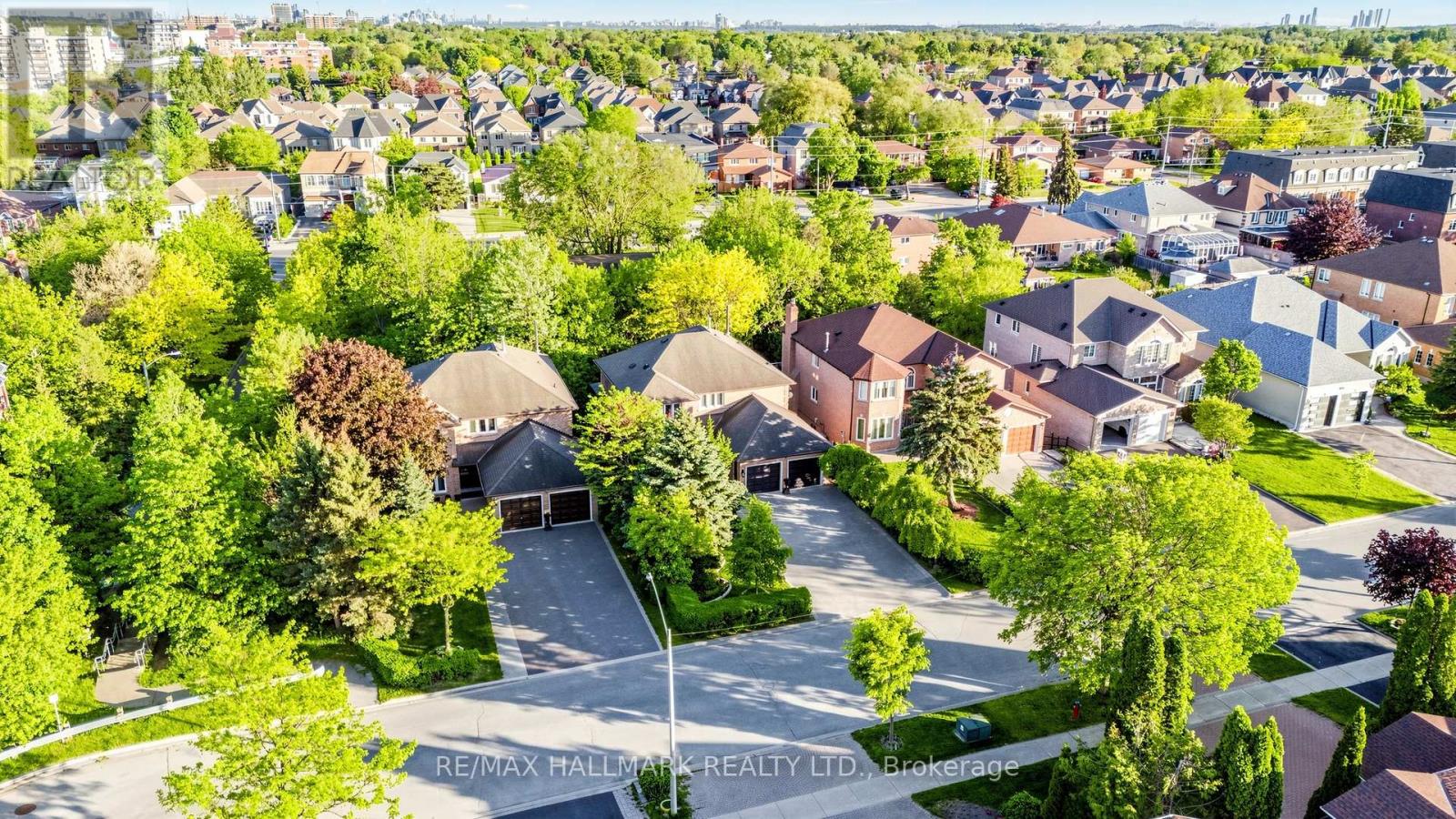 77 Cooperage Crescent, Richmond Hill, Ontario  L4C 9M2 - Photo 50 - N13220894