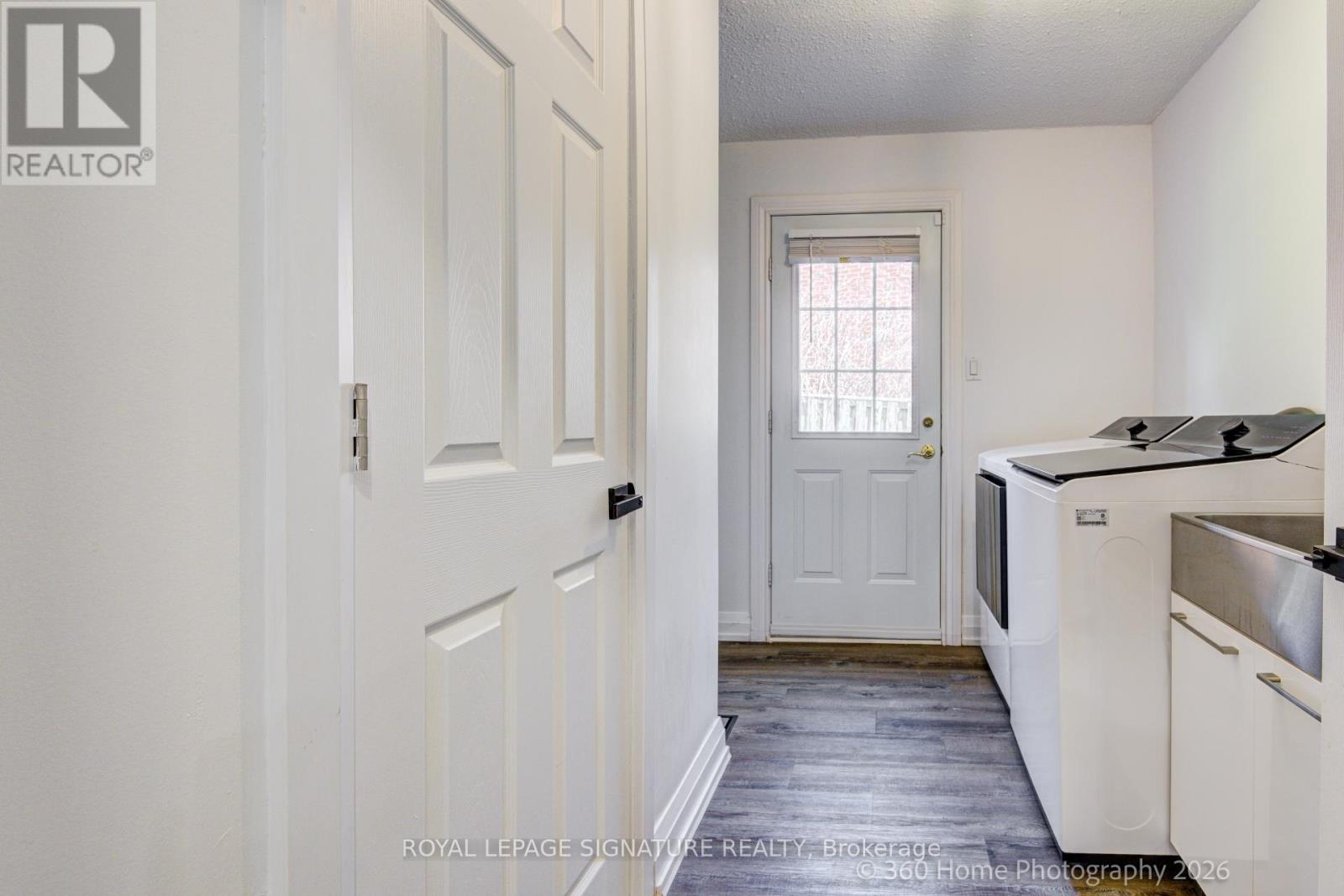 230 Lancaster Avenue, Newmarket, Ontario  L3Y 5X2 - Photo 10 - N13221390