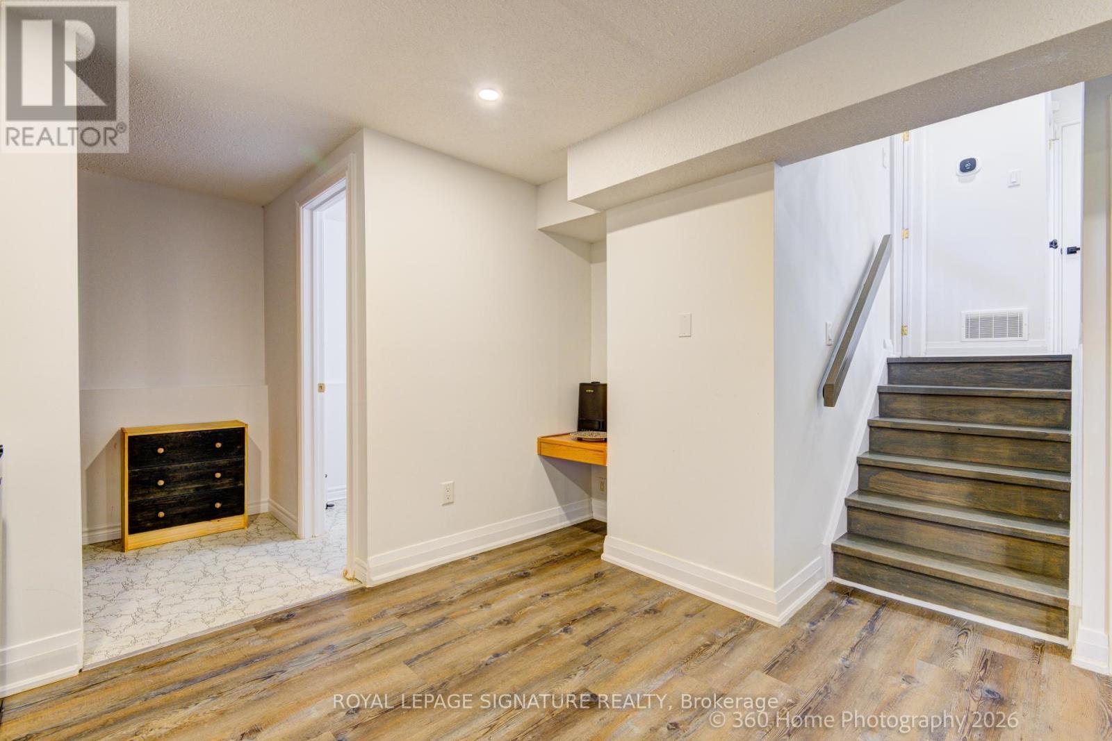230 Lancaster Avenue, Newmarket, Ontario  L3Y 5X2 - Photo 31 - N13221390