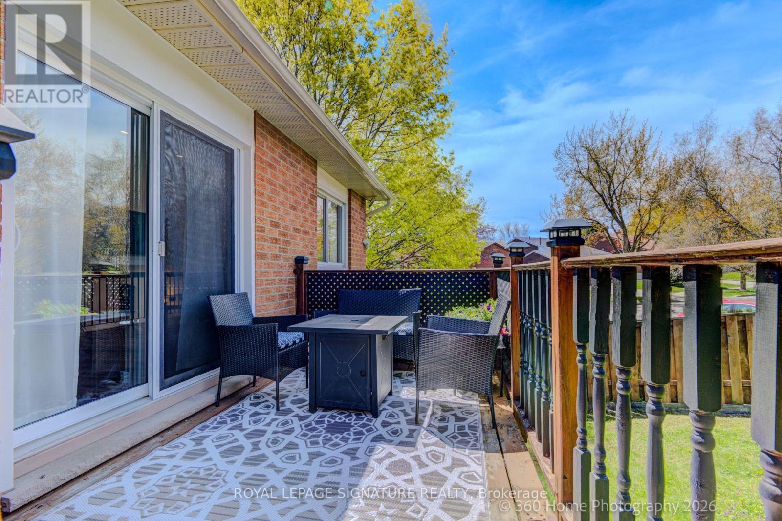 230 Lancaster Avenue, Newmarket, Ontario  L3Y 5X2 - Photo 33 - N13221390