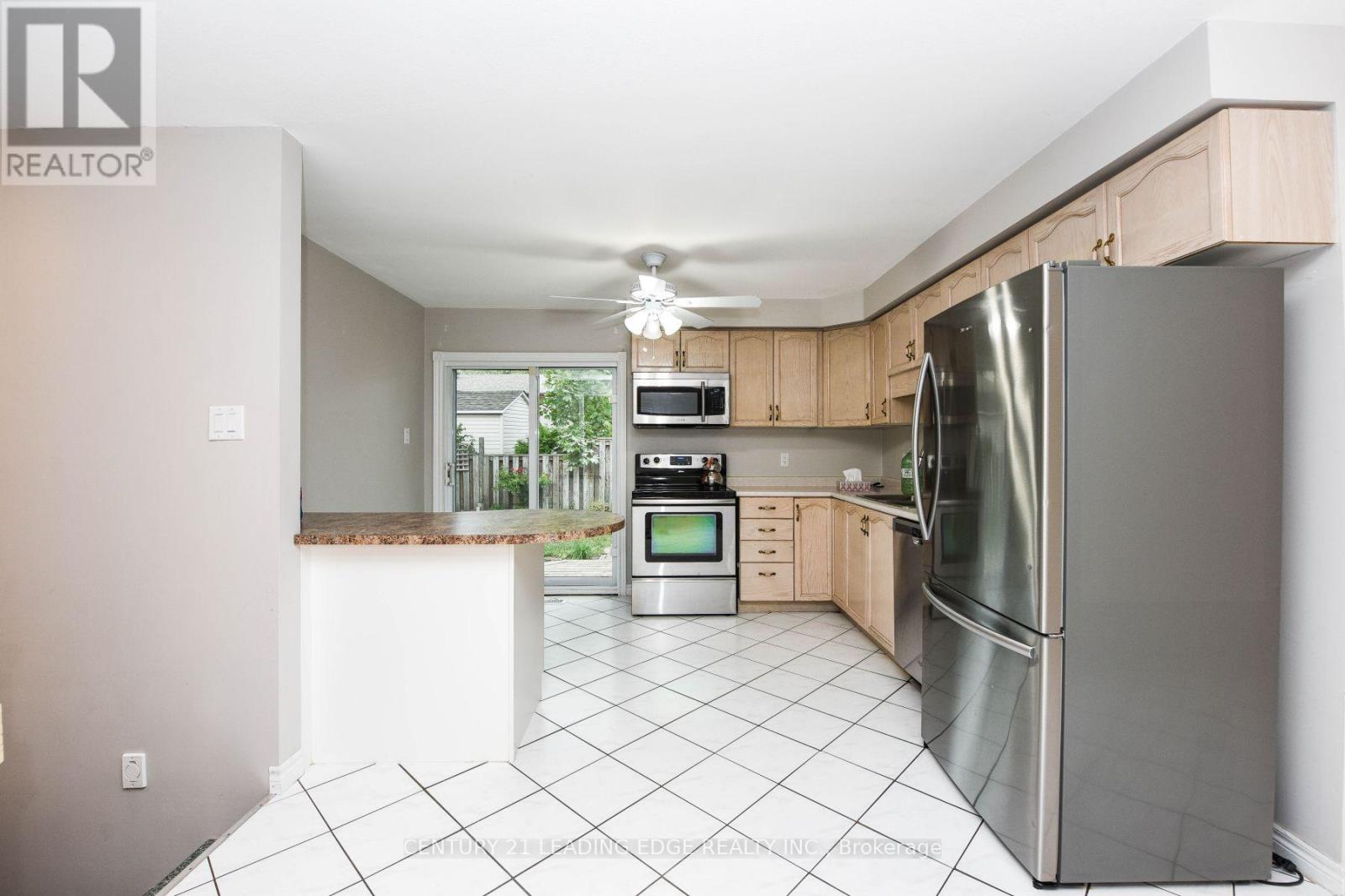 388 Leacock Drive, Barrie (Letitia Heights), Ontario L4N 7X3 - Photo 6 - S13221514