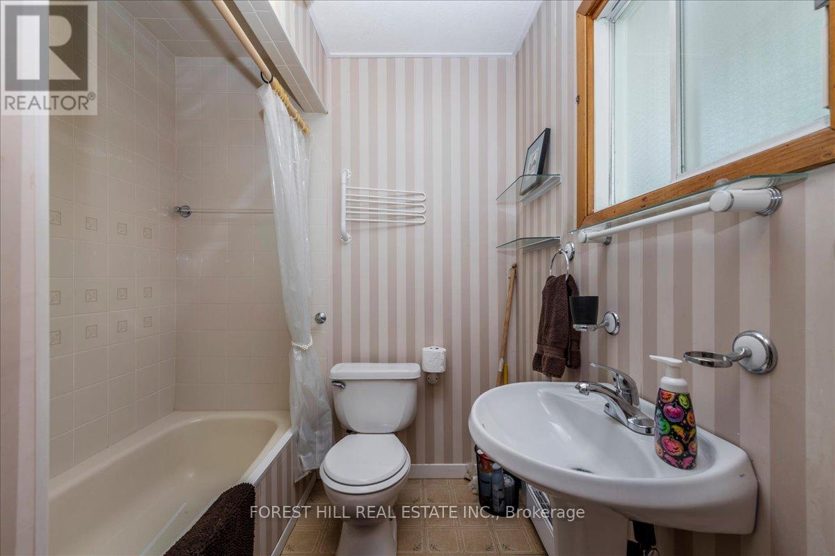 55 Poplar Crescent, Ramara (Brechin), Ontario  L0K 1B0 - Photo 12 - S13221590