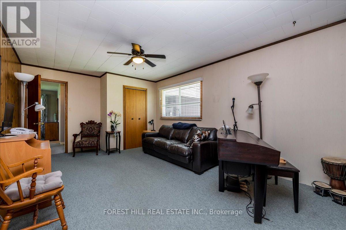 55 Poplar Crescent, Ramara (Brechin), Ontario  L0K 1B0 - Photo 17 - S13221590
