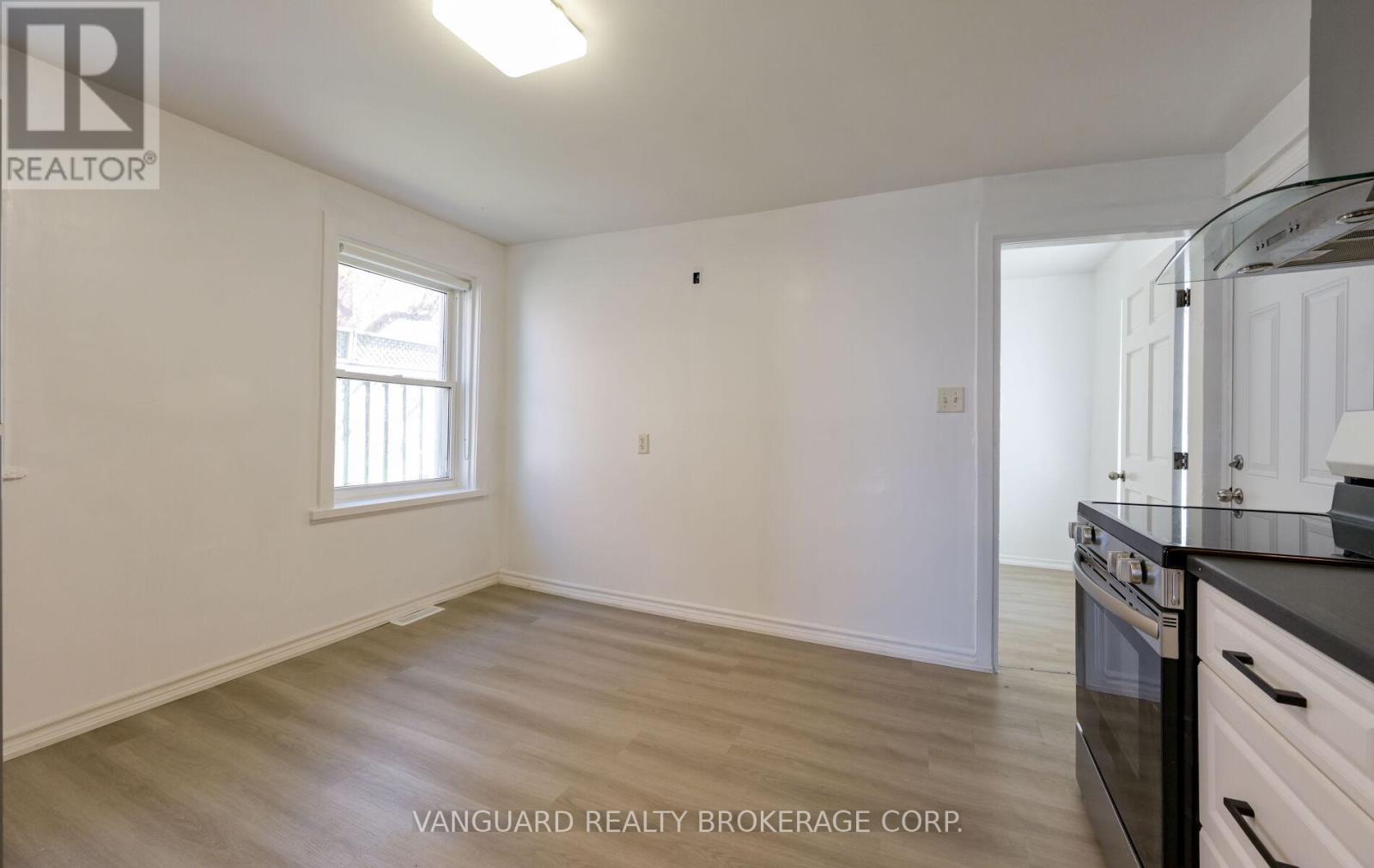 1 - 103 Mulcaster Street, Barrie (Codrington), Ontario  L4M 3M7 - Photo 13 - S13221614