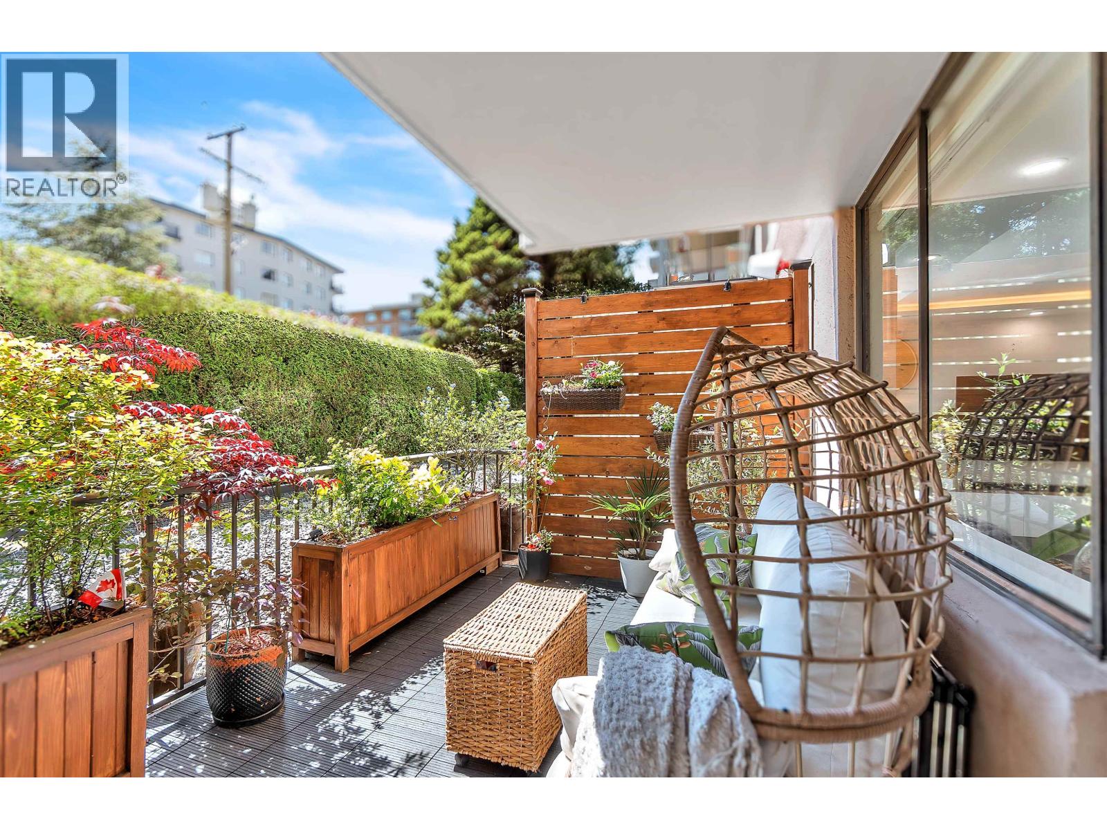 L1 555 13th Street, West Vancouver, British Columbia  V7T 2N8 - Photo 17 - R3130078