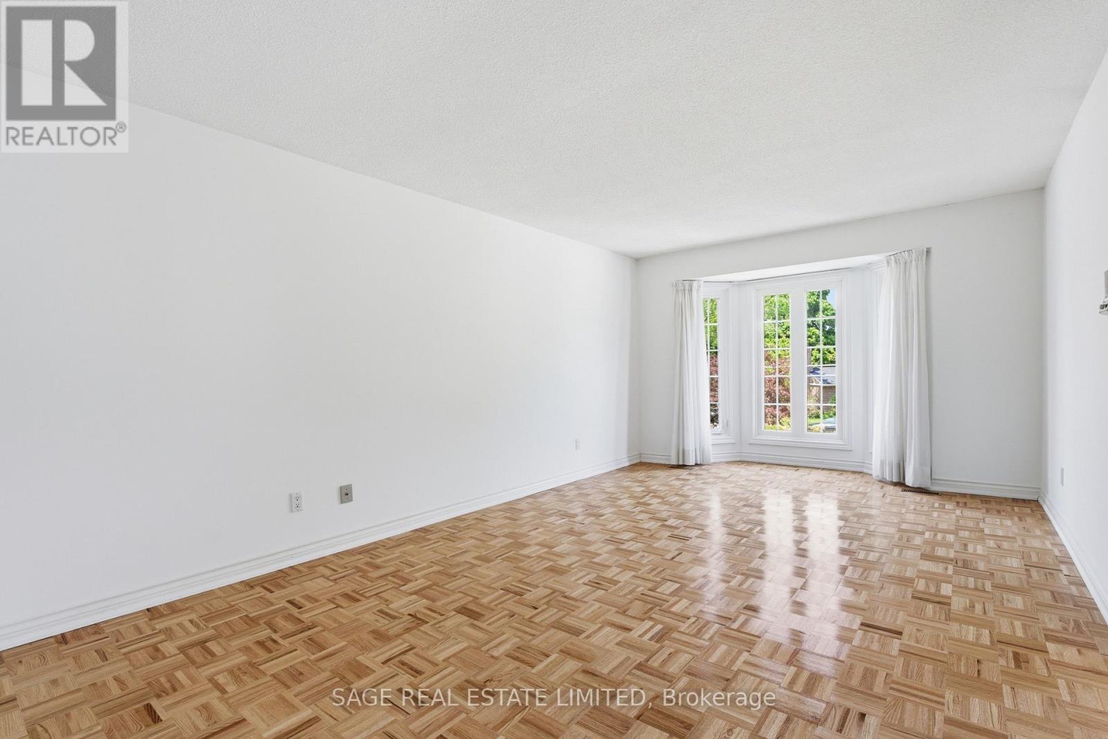 172 Burnhamthorpe Road, Toronto, Ontario  M9A 1H6 - Photo 37 - W13128116