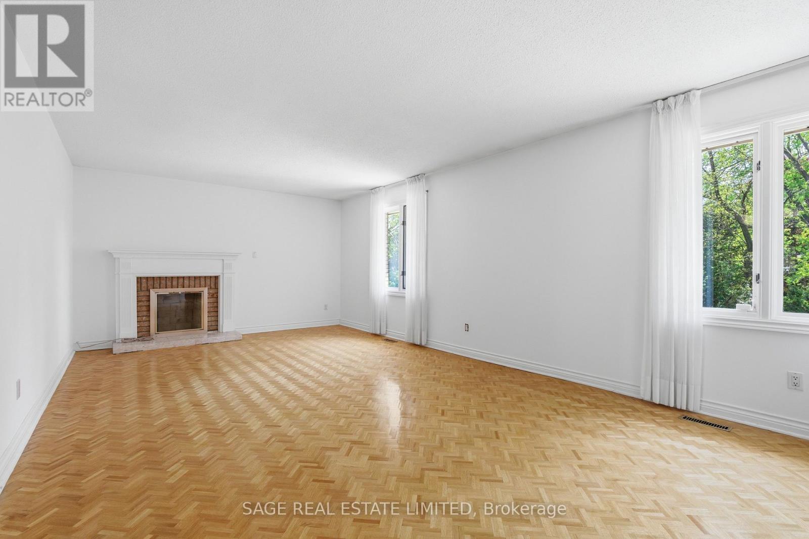 172 Burnhamthorpe Road, Toronto, Ontario  M9A 1H6 - Photo 34 - W13128116