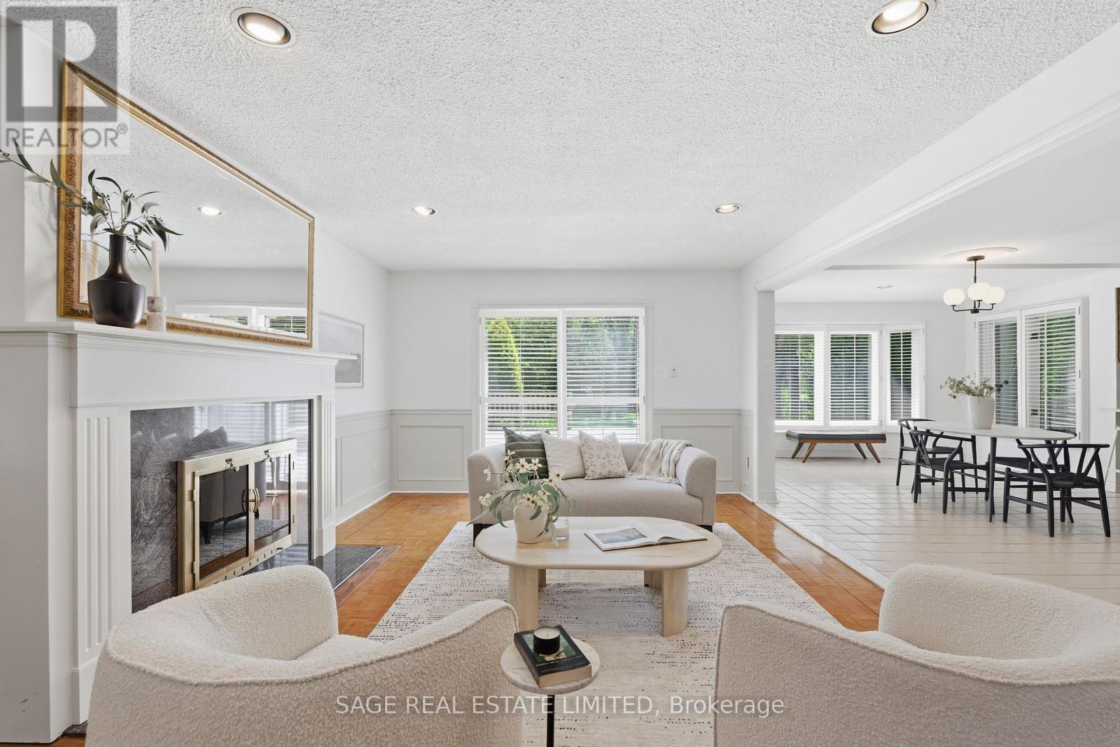 172 Burnhamthorpe Road, Toronto, Ontario  M9A 1H6 - Photo 21 - W13128116