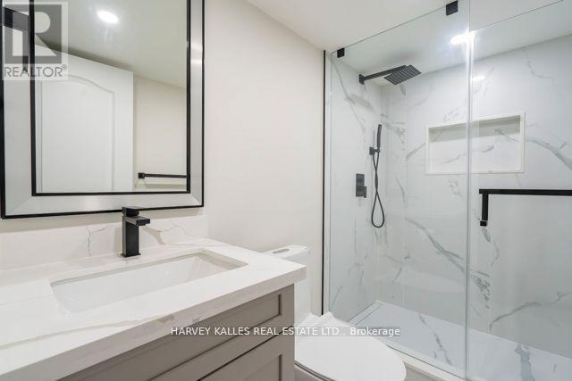 3886 Skyview Street, Mississauga, Ontario  L5M 8A4 - Photo 37 - W13221258