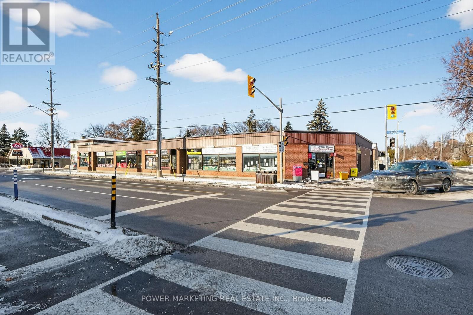 411 Mcarthur Avenue, Ottawa, Ontario K1K 1G7 - Photo 2 - X13221654