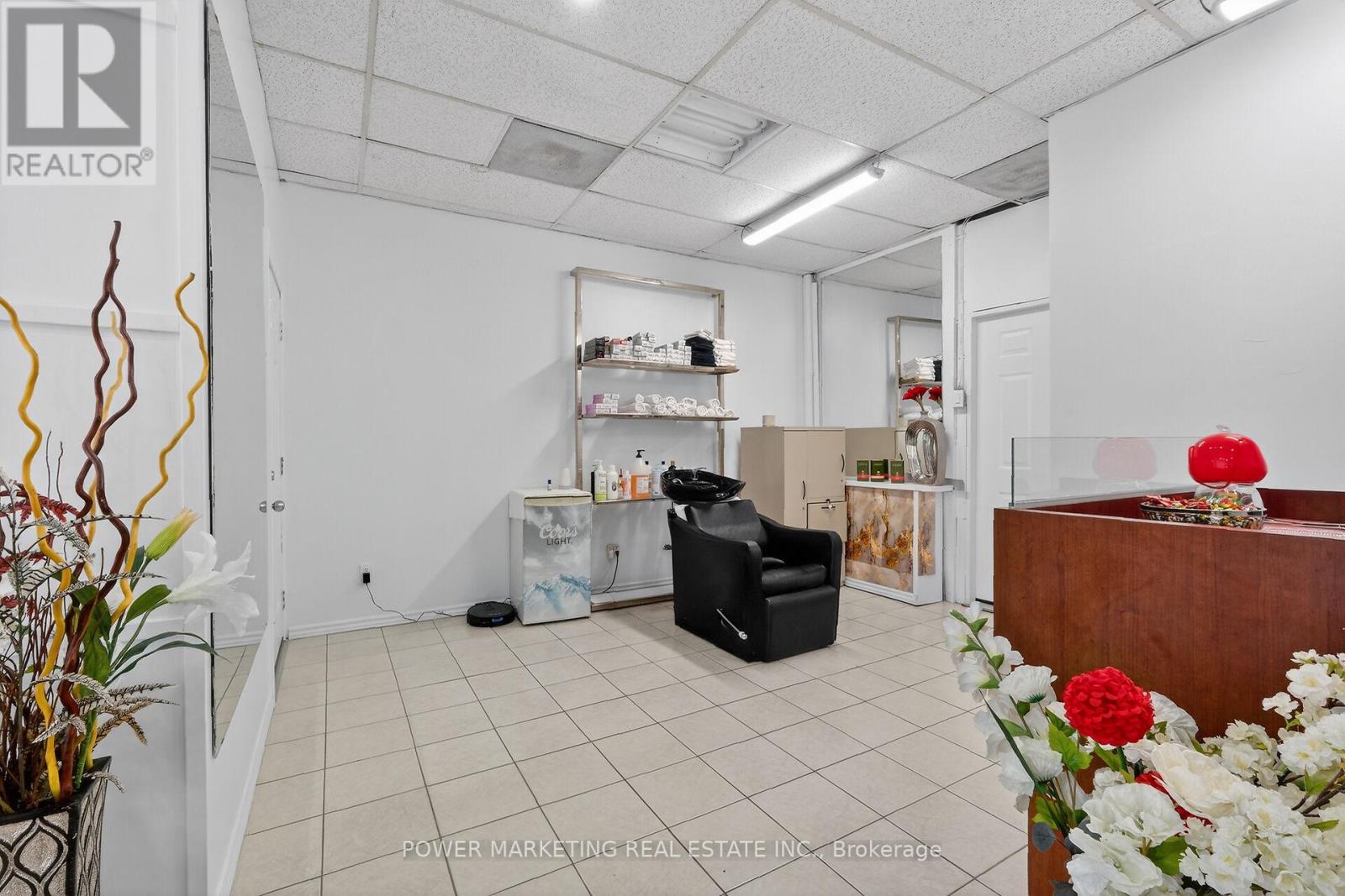 411 Mcarthur Avenue, Ottawa, Ontario K1K 1G7 - Photo 27 - X13221654