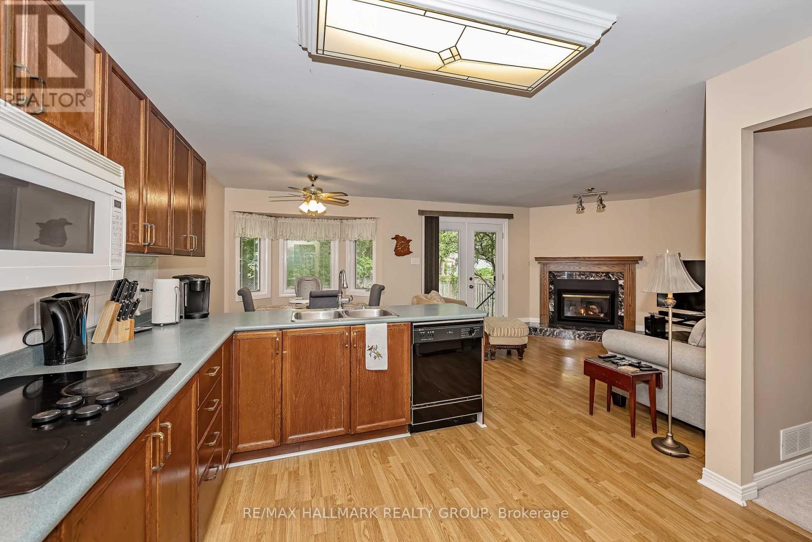 18 Randall James Drive, Ottawa, Ontario K2S 1L9 - Photo 9 - X13221728