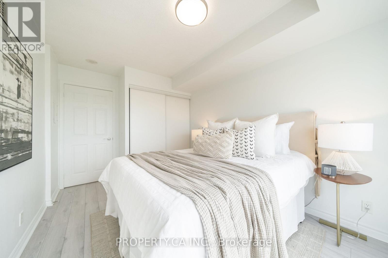 1422 - 18 Mondeo Drive, Toronto, Ontario  M1P 5C8 - Photo 22 - E13221464