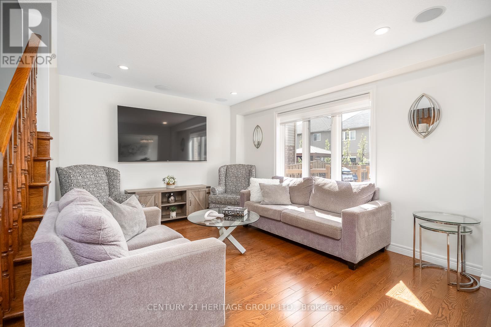 32 Hyslop Avenue, Hamilton, Ontario  L0R 1P0 - Photo 4 - X13221316