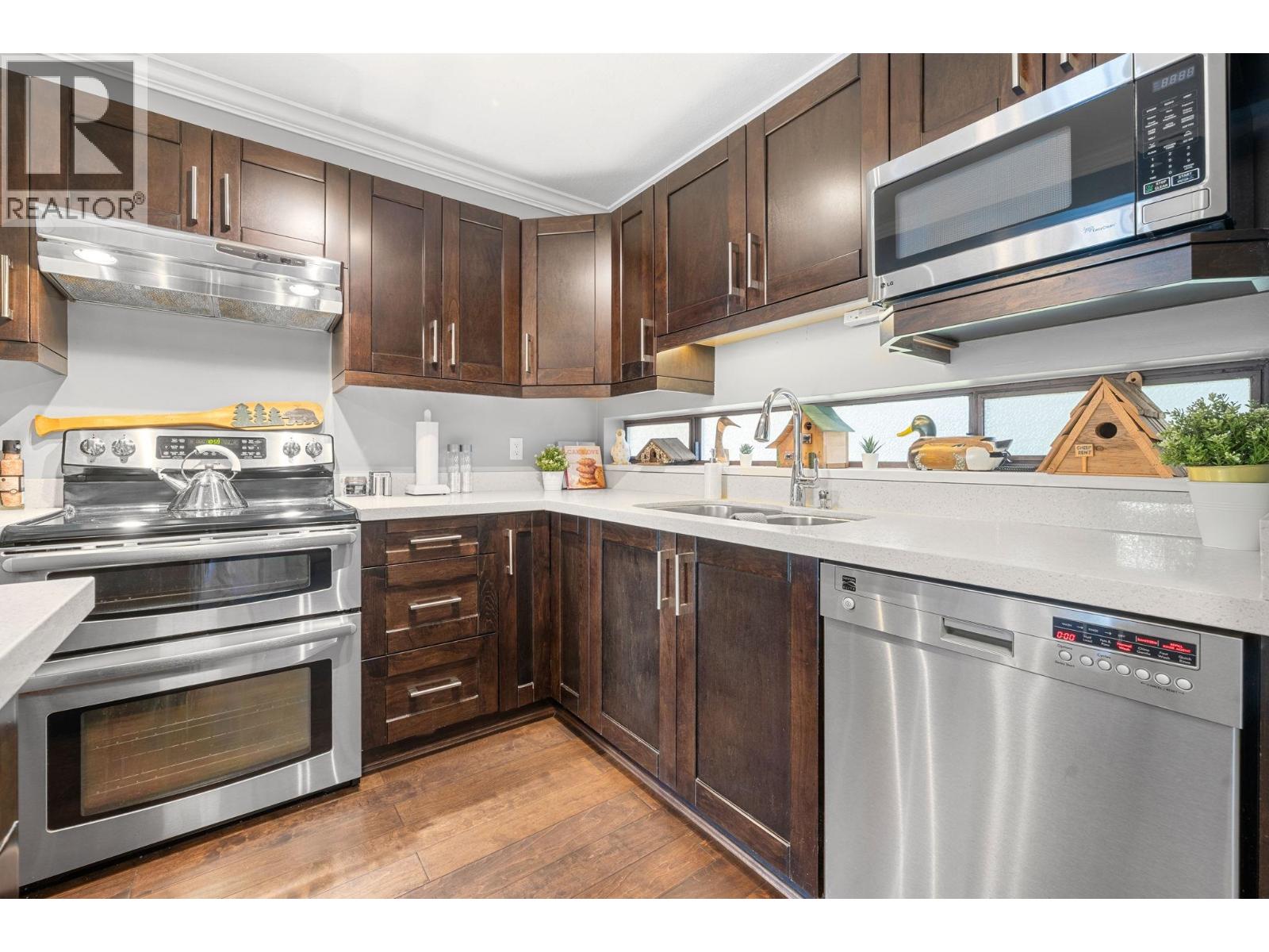 302 140 E 4th Street, North Vancouver, British Columbia  V7L 4R1 - Photo 8 - R3130102