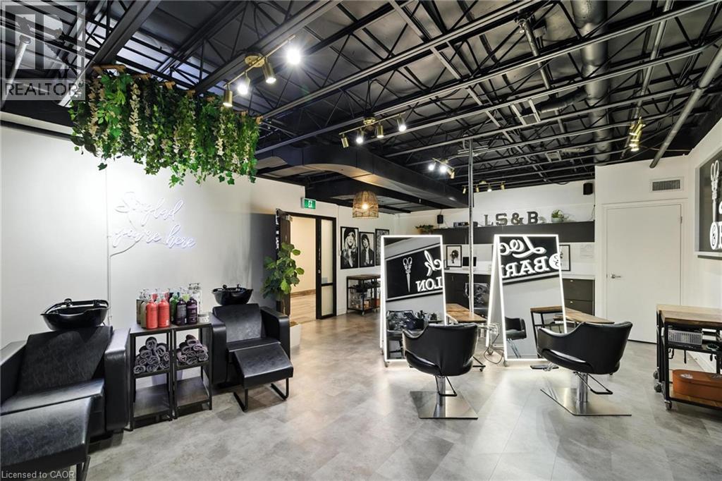 690 Belmont Avenue W Unit# 102, Kitchener, Ontario  N2M 1N6 - Photo 6 - 40835280
