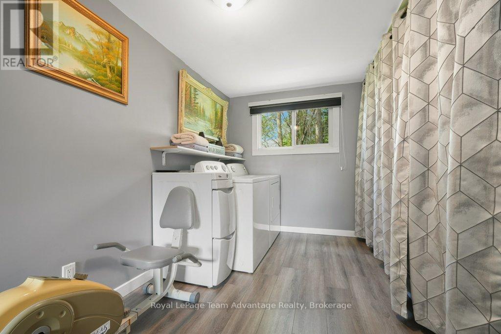 12 Victoria Avenue, Parry Sound, Ontario  P2A 2C1 - Photo 28 - X13221694