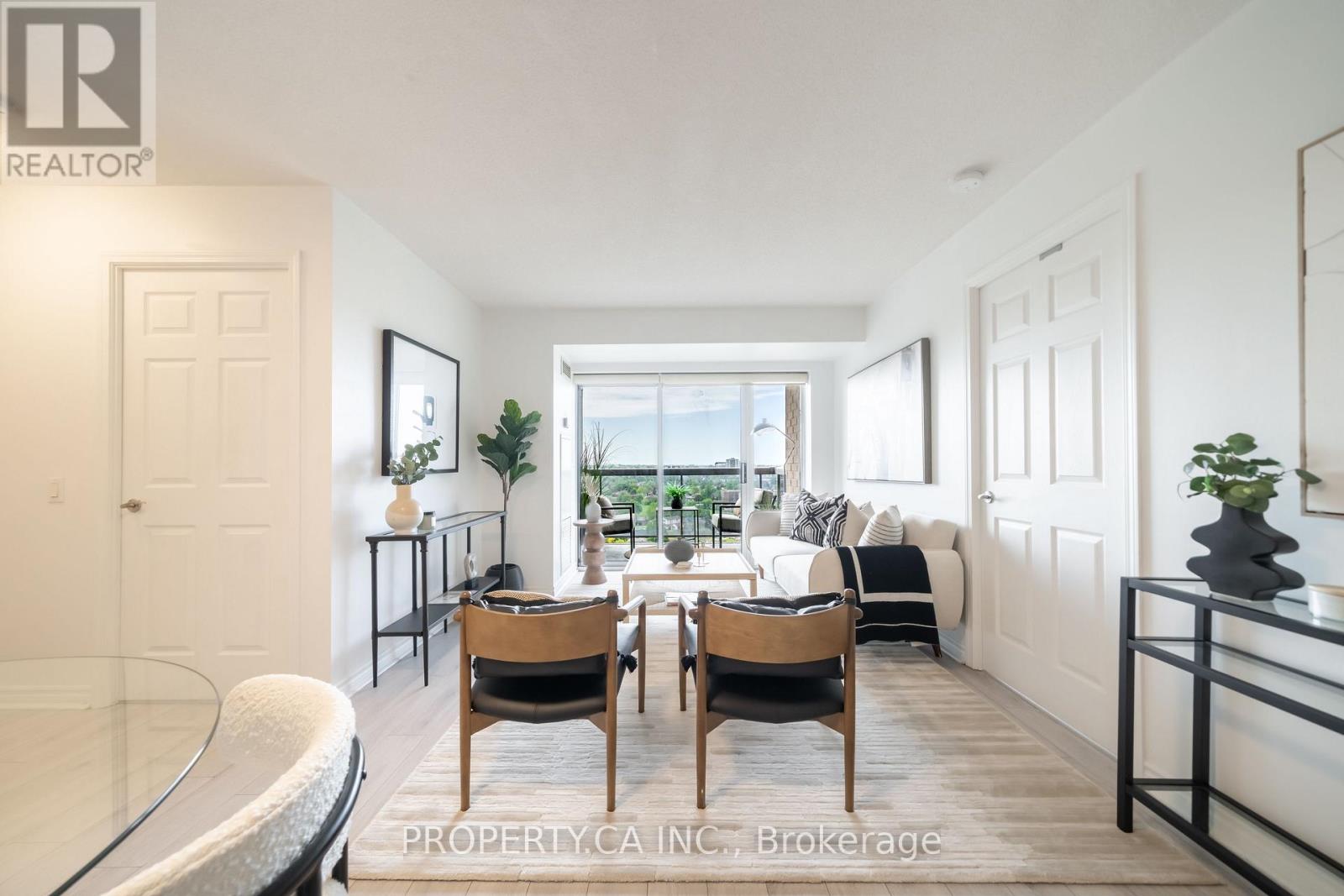 1422 - 18 Mondeo Drive, Toronto, Ontario  M1P 5C8 - Photo 2 - E13221464