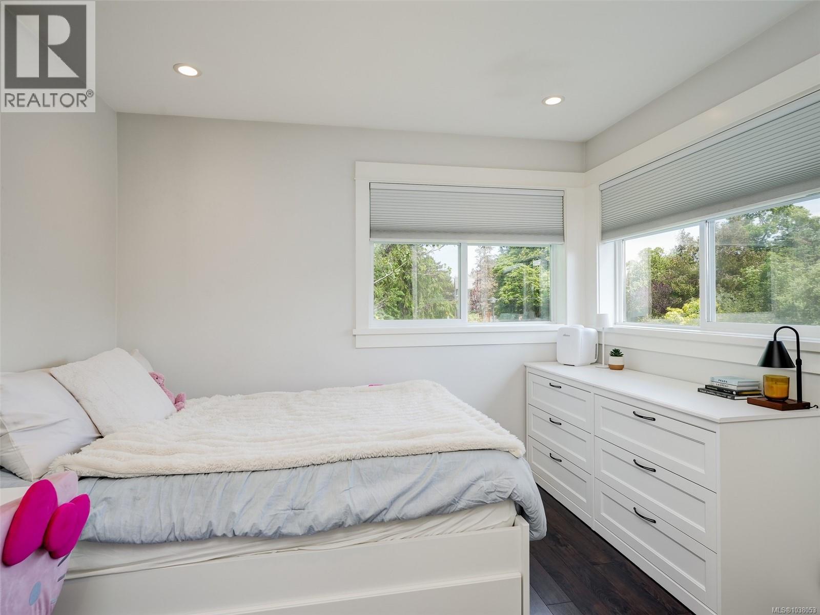 4086 Copperridge Lane, Saanich, British Columbia  V8Z 0B2 - Photo 18 - 1038053