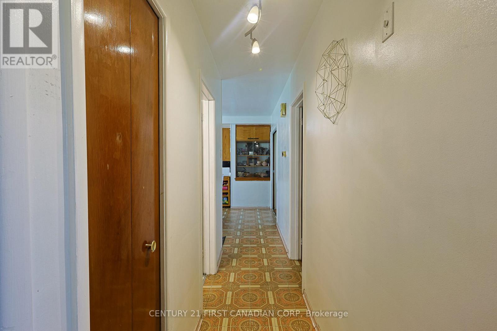 268 Burlington Crescent, London South, Ontario  N5Z 3G5 - Photo 10 - X13210674