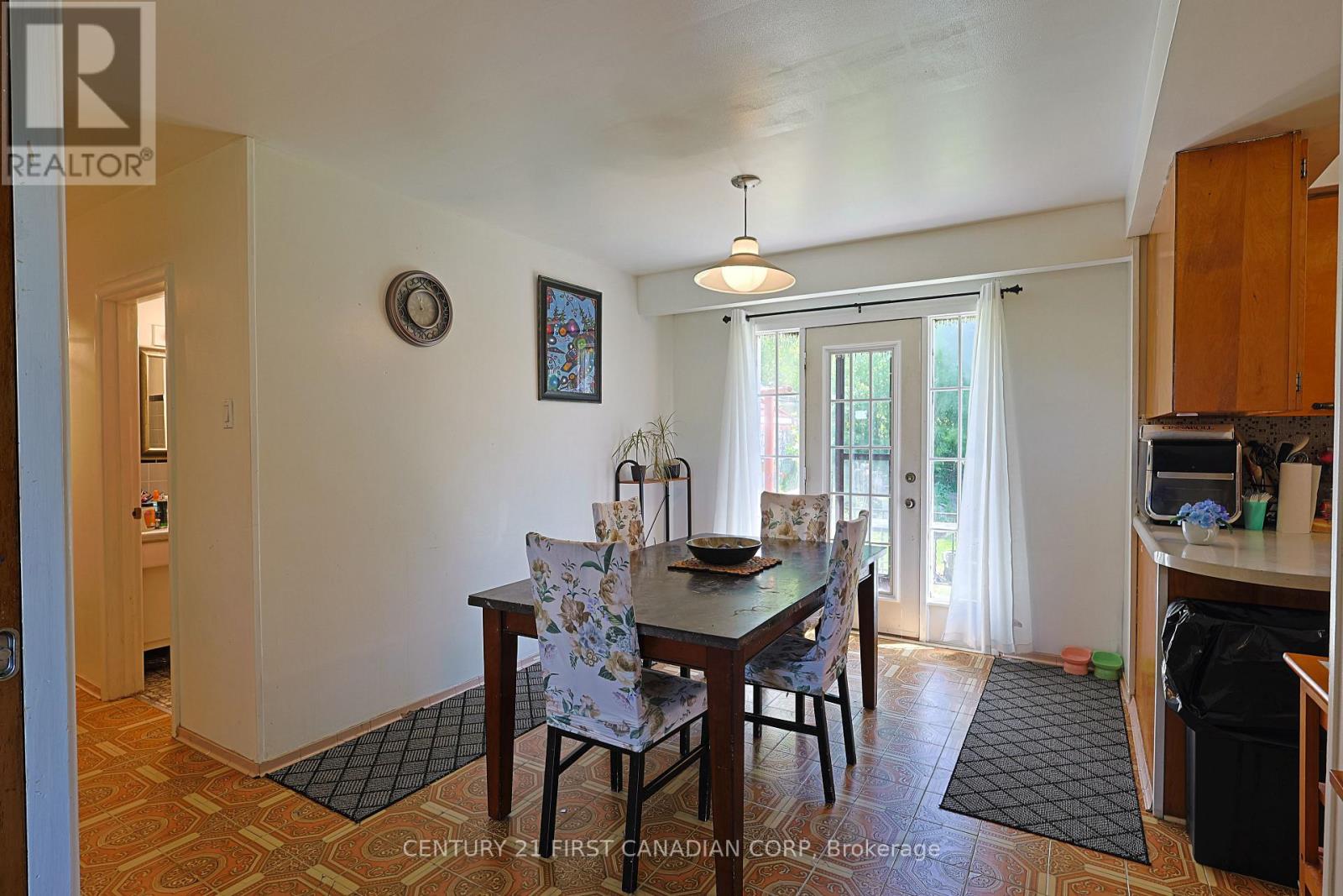 268 Burlington Crescent, London South, Ontario  N5Z 3G5 - Photo 4 - X13210674