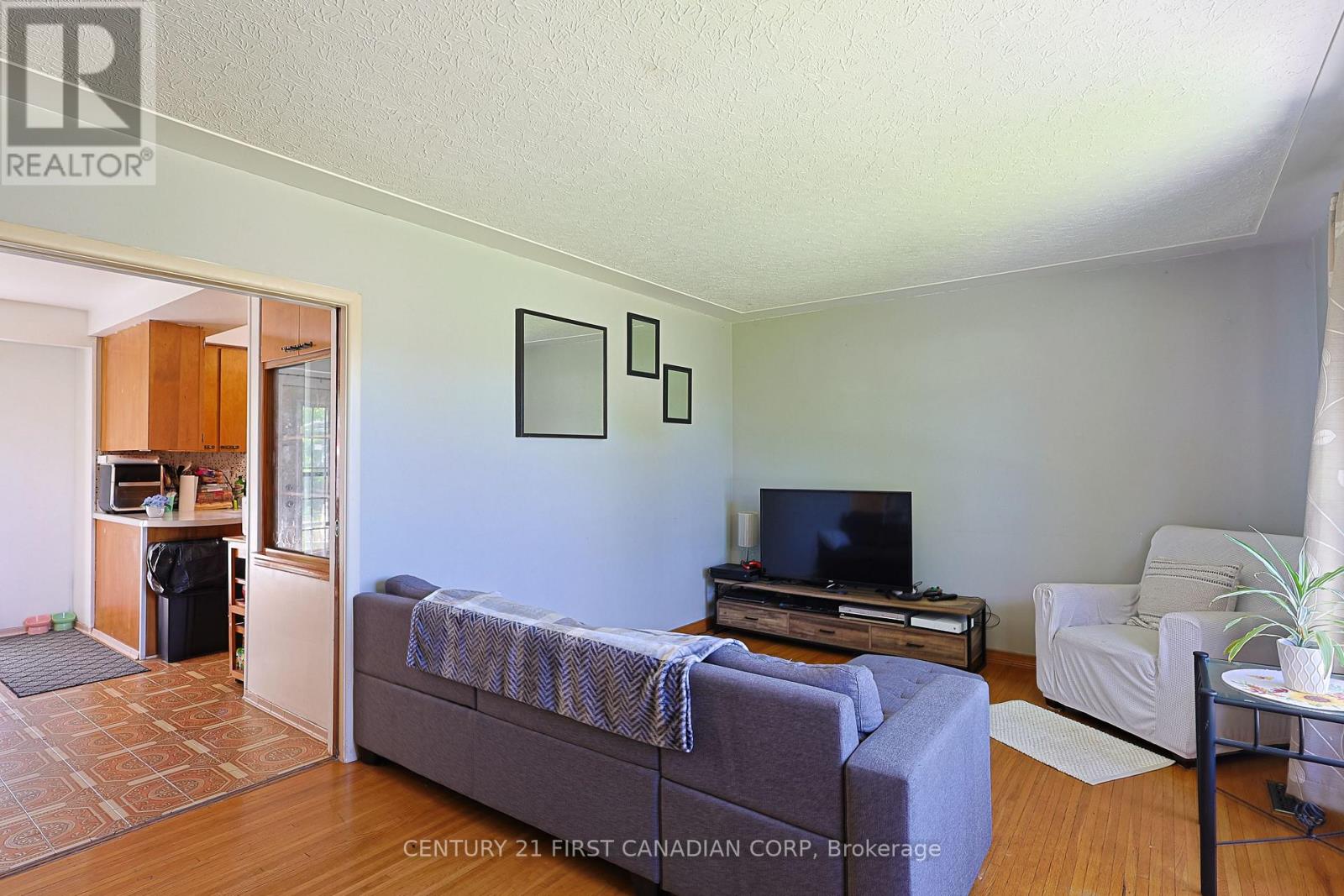 268 BURLINGTON CRESCENT, London South, Ontario