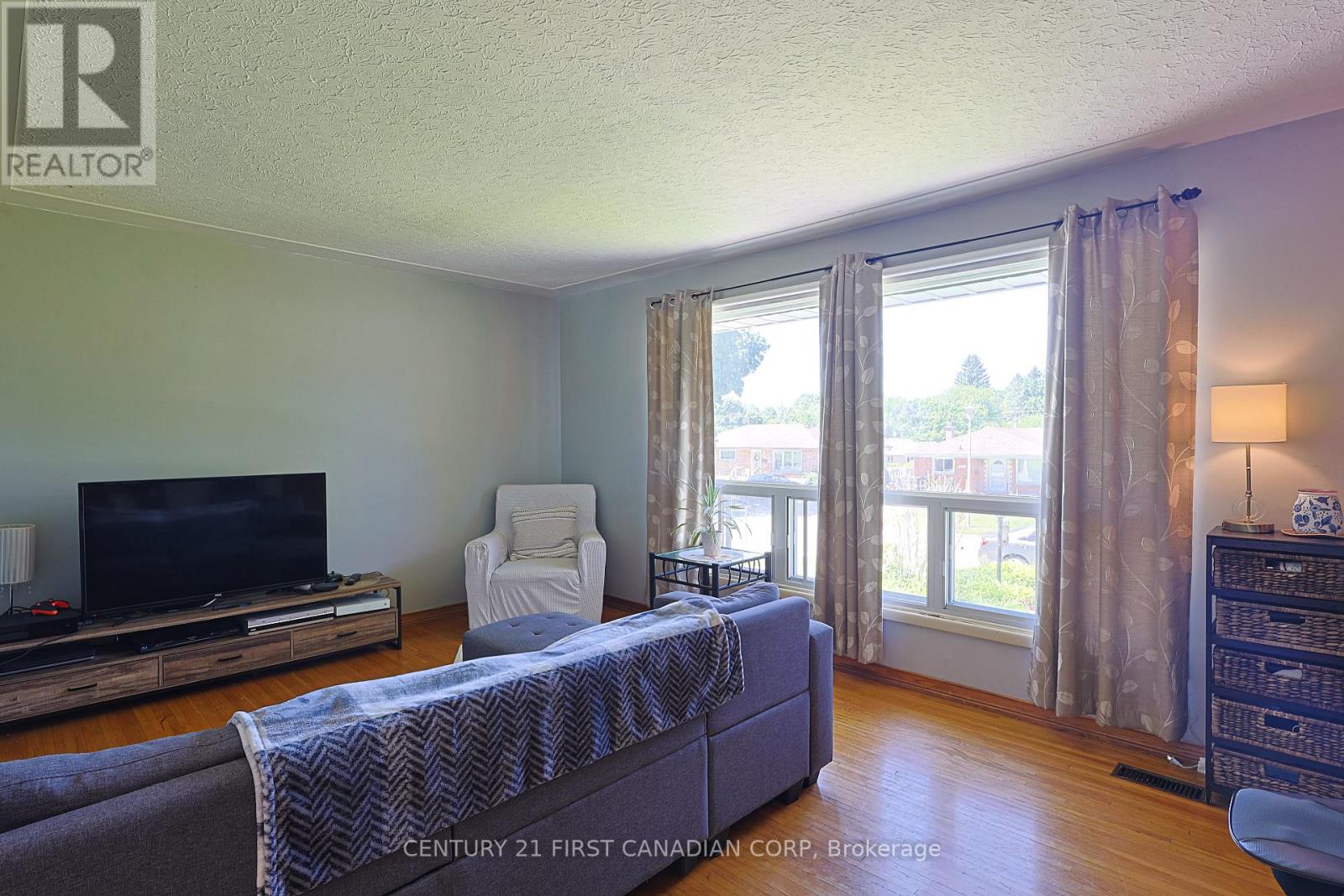 268 Burlington Crescent, London South, Ontario  N5Z 3G5 - Photo 2 - X13210674