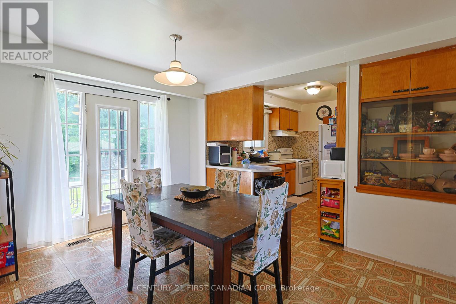 268 Burlington Crescent, London South, Ontario  N5Z 3G5 - Photo 5 - X13210674