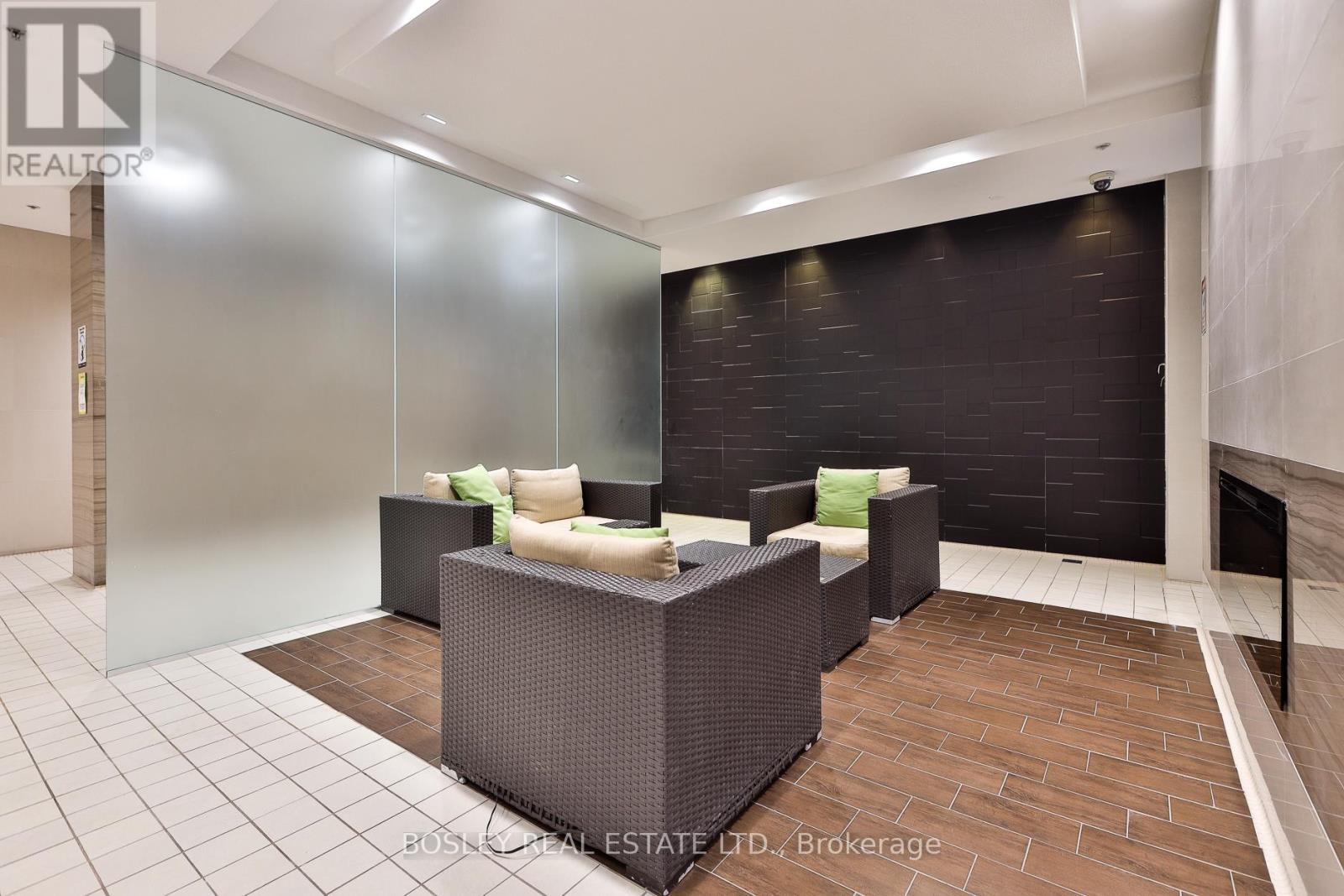 1207 - 35 Brian Peck Crescent, Toronto, Ontario  M4G 0A5 - Photo 32 - C13220120