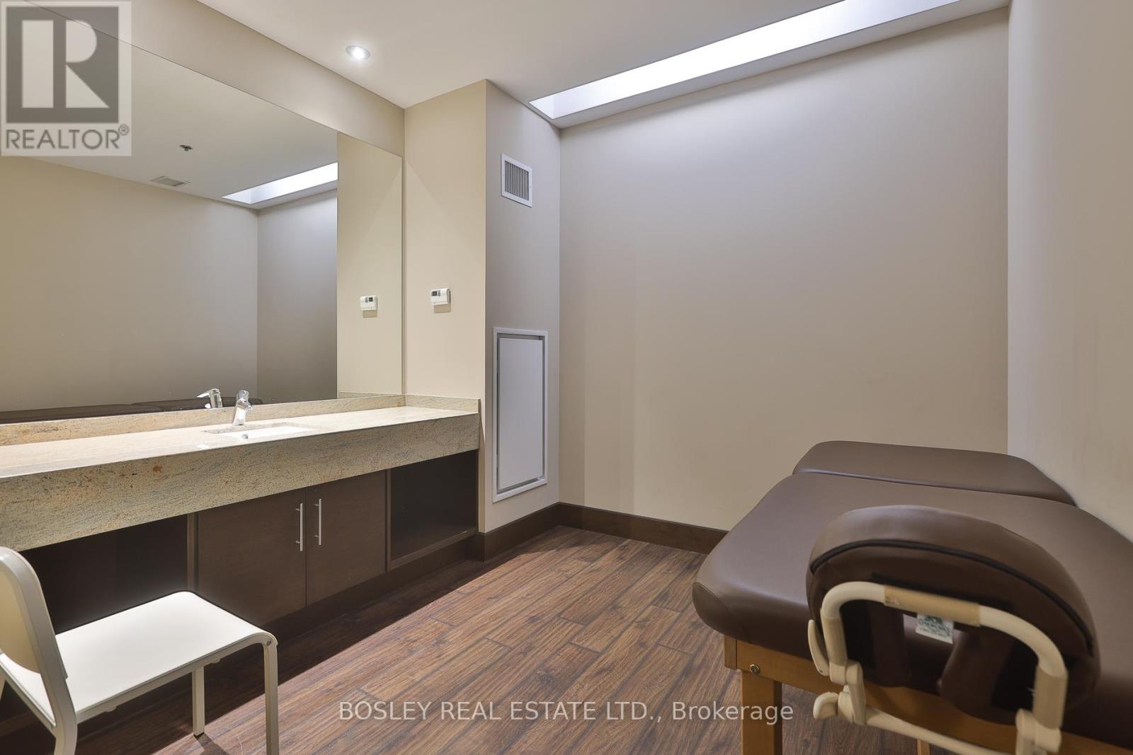 1207 - 35 Brian Peck Crescent, Toronto, Ontario  M4G 0A5 - Photo 34 - C13220120