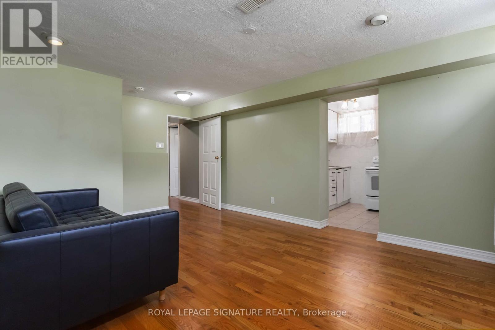 143 Rodda Boulevard, Toronto, Ontario  M1E 3A1 - Photo 11 - E13153396
